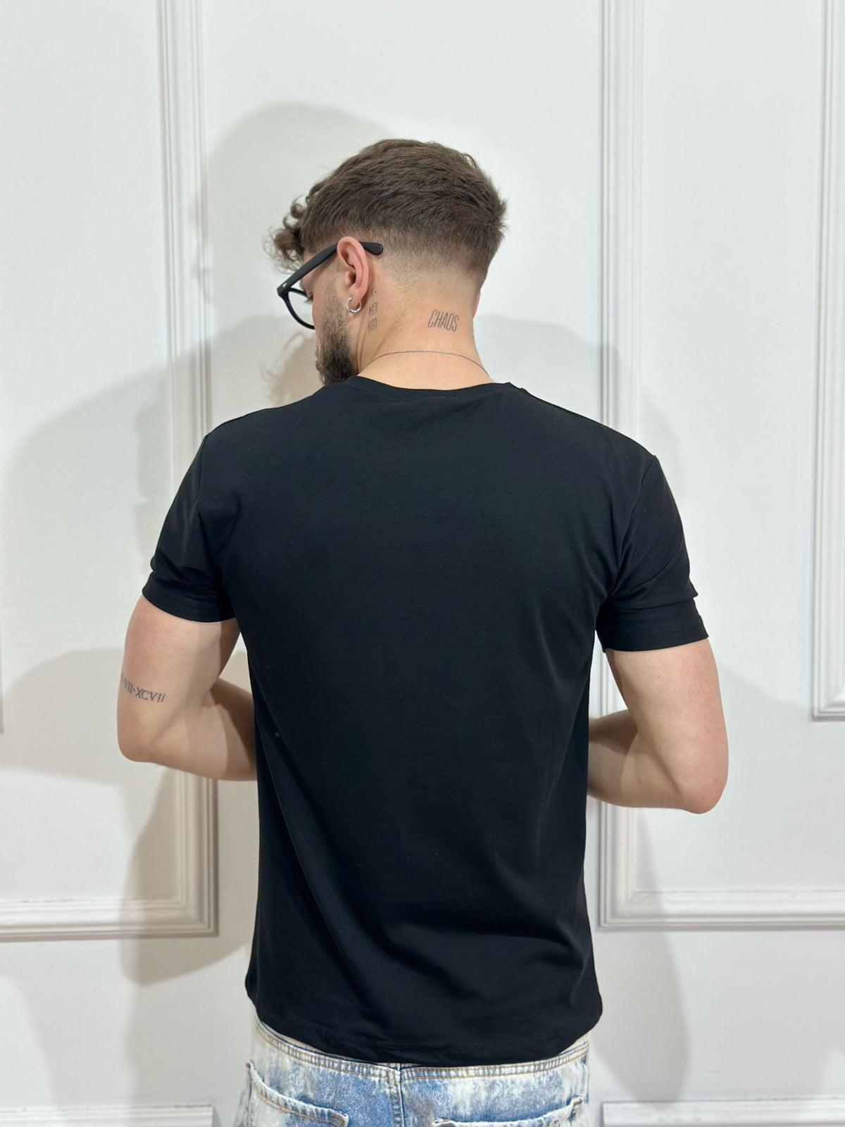Basic T-Shirt mit Rundhalsschnitt