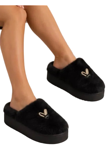 Kuschel-Pantoffeln in Teddy-Optik