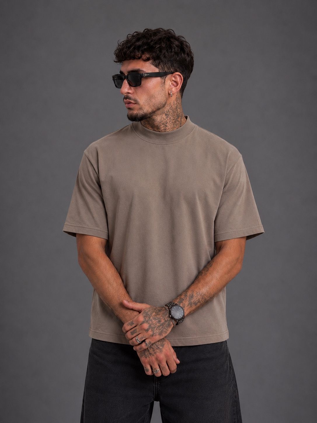 Premium T-Shirt in Relaxed Fit