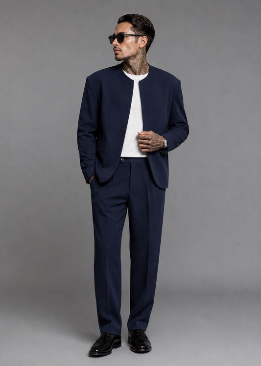Zweiteiler mit kragenlosem Blazer