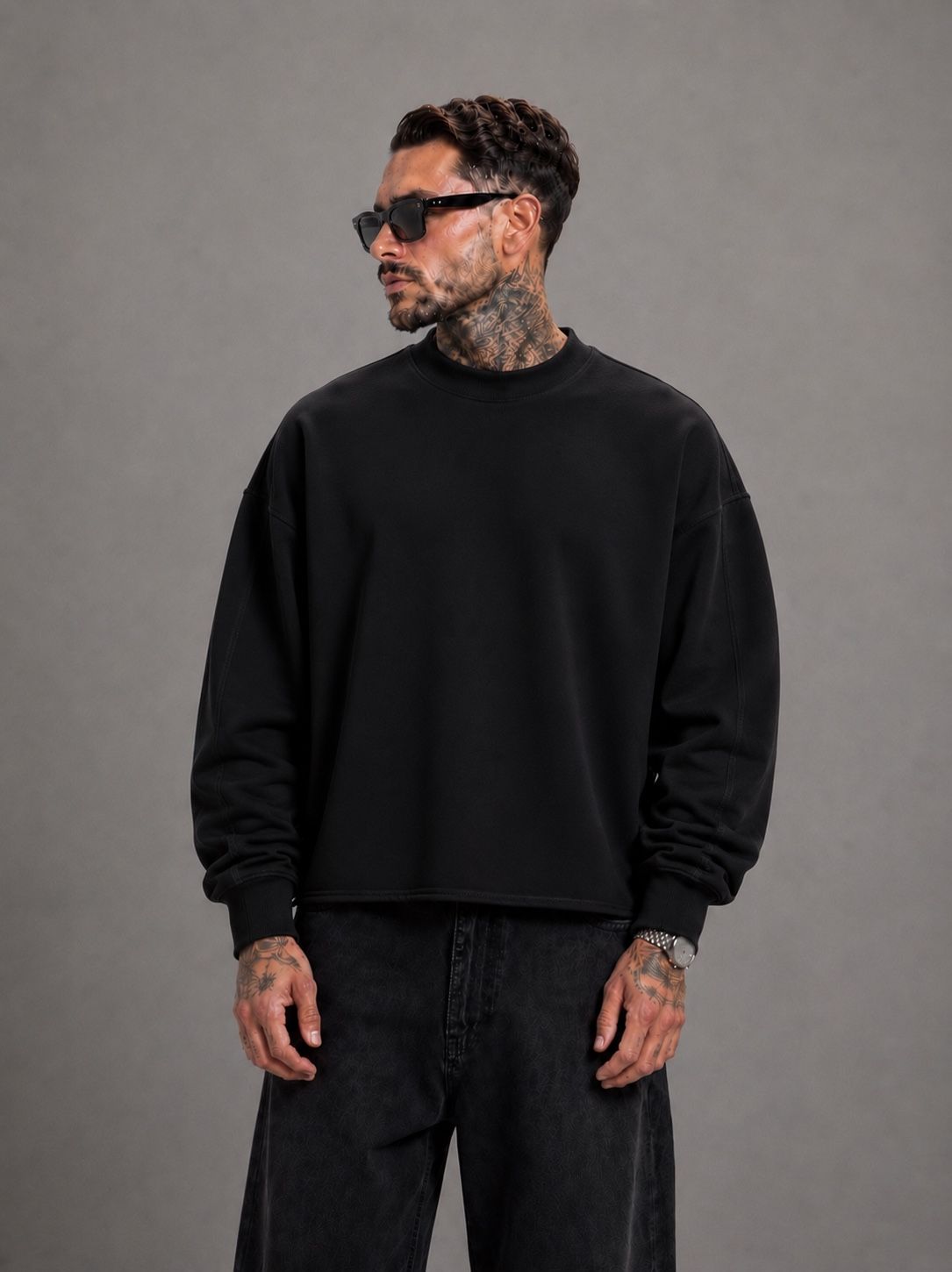 Oversize-Sweatshirt mit Raw-Cut-Saum