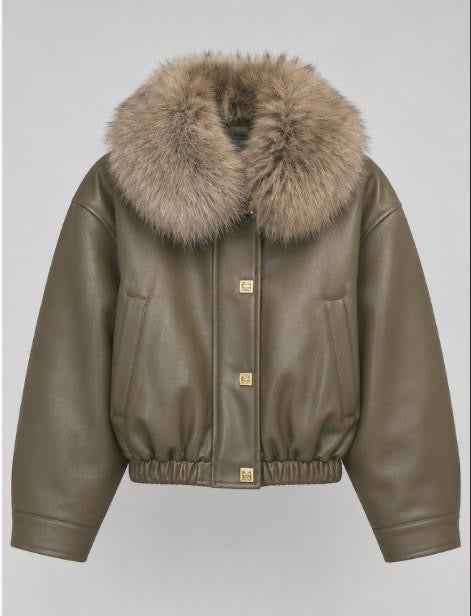 Elegante Bomberjacke mit Fellkragen