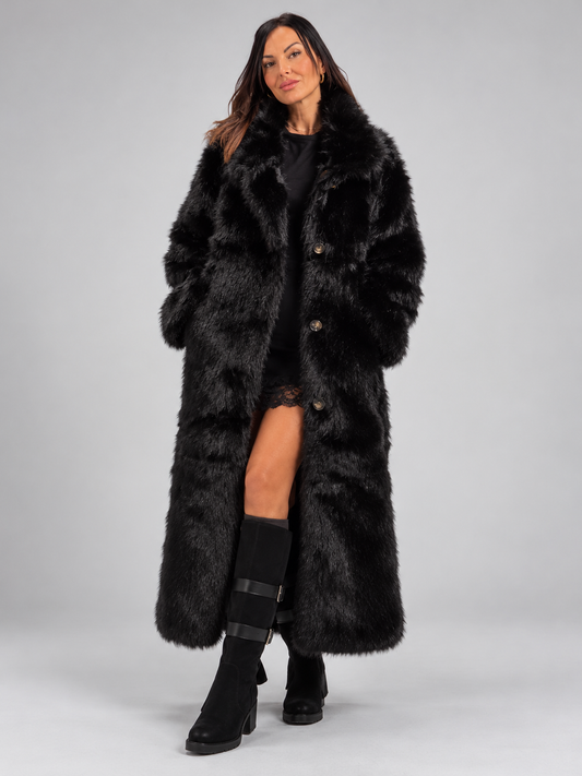 Wendbarer Mantel – zwei Looks in einem