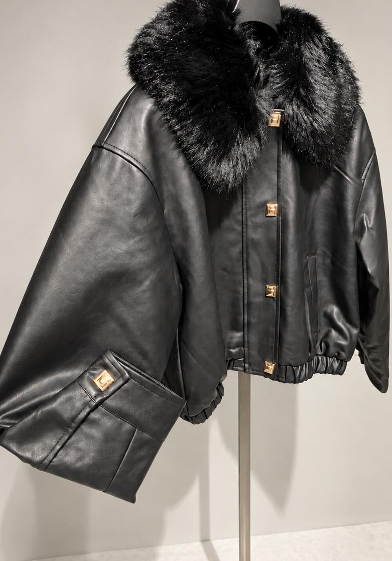 Elegante Bomberjacke mit Fellkragen
