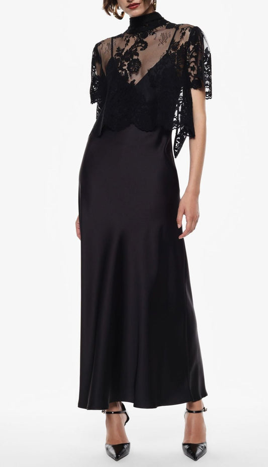 Langes Spitzenkleid