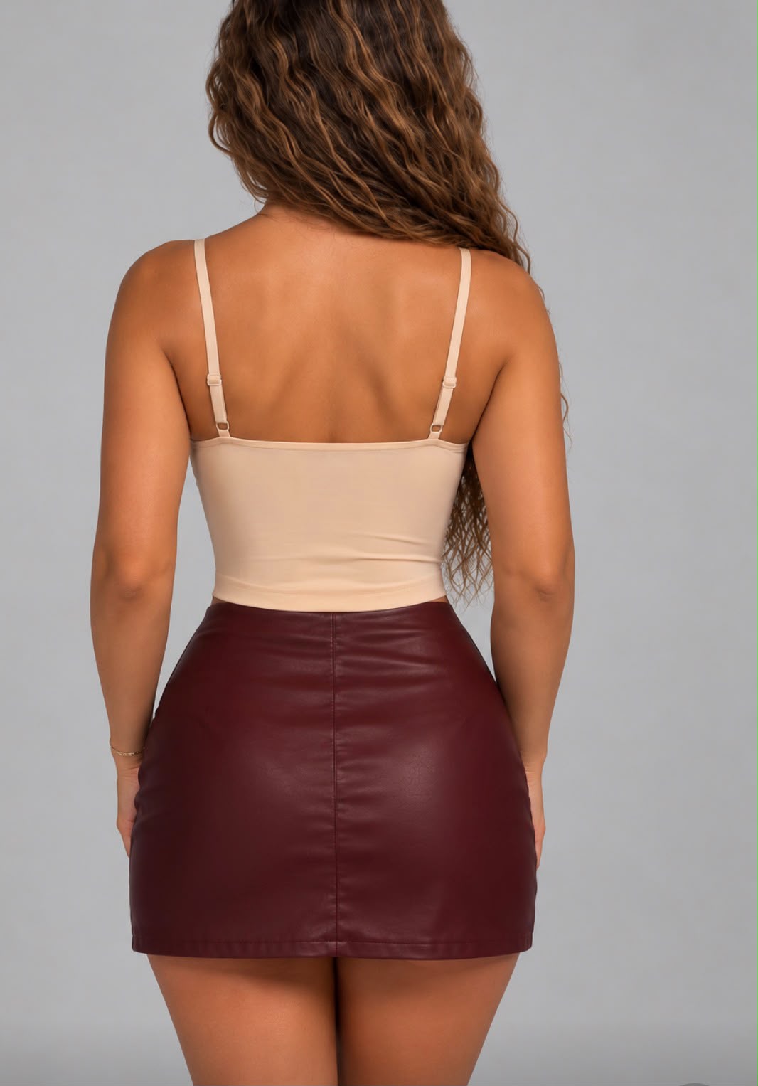 Elegantes Bustier-Top mit feinen Trägern