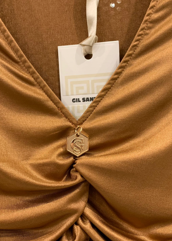 Gil Santucci Oberteil