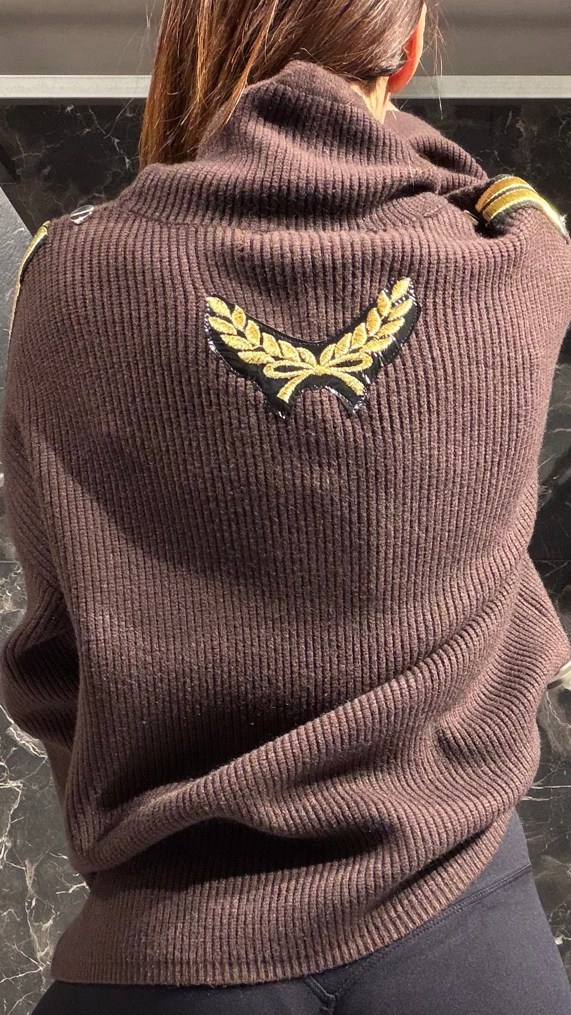 Gil Santucci Pullover