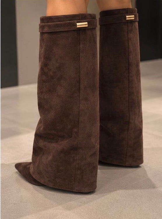 Elegante Stiefeln in veloursoptik