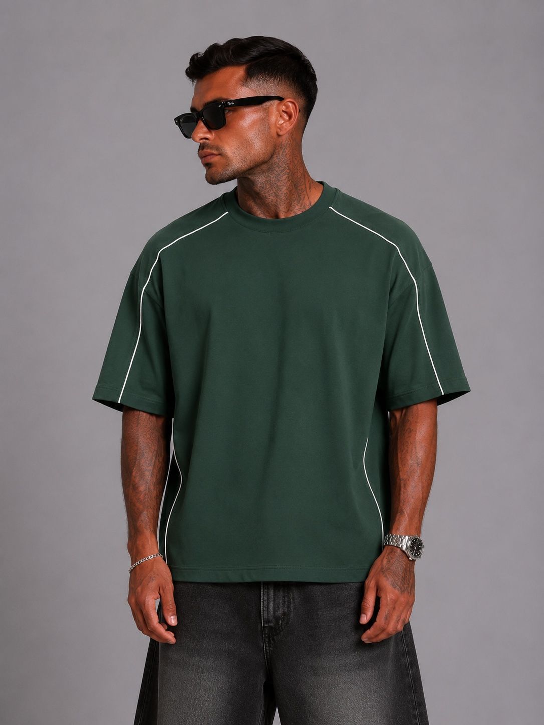 Oversize-T-Shirt mit Kontrastpaspeln