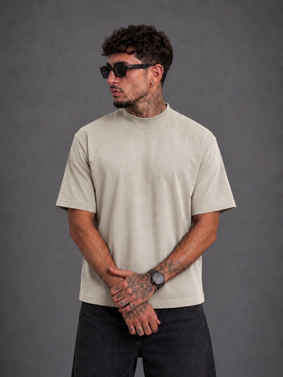 Premium T-Shirt in Relaxed Fit