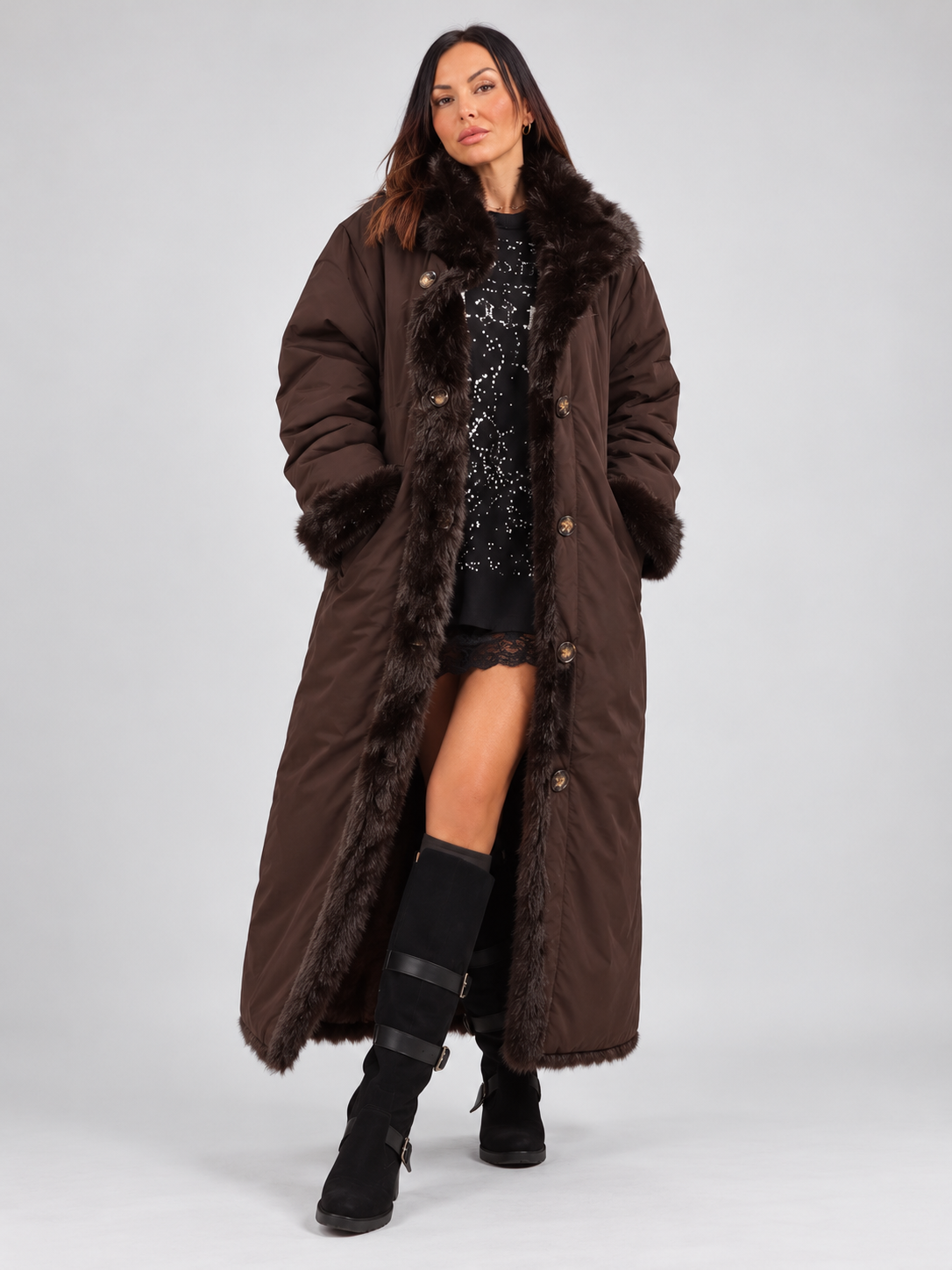 Wendbarer Mantel – zwei Looks in einem
