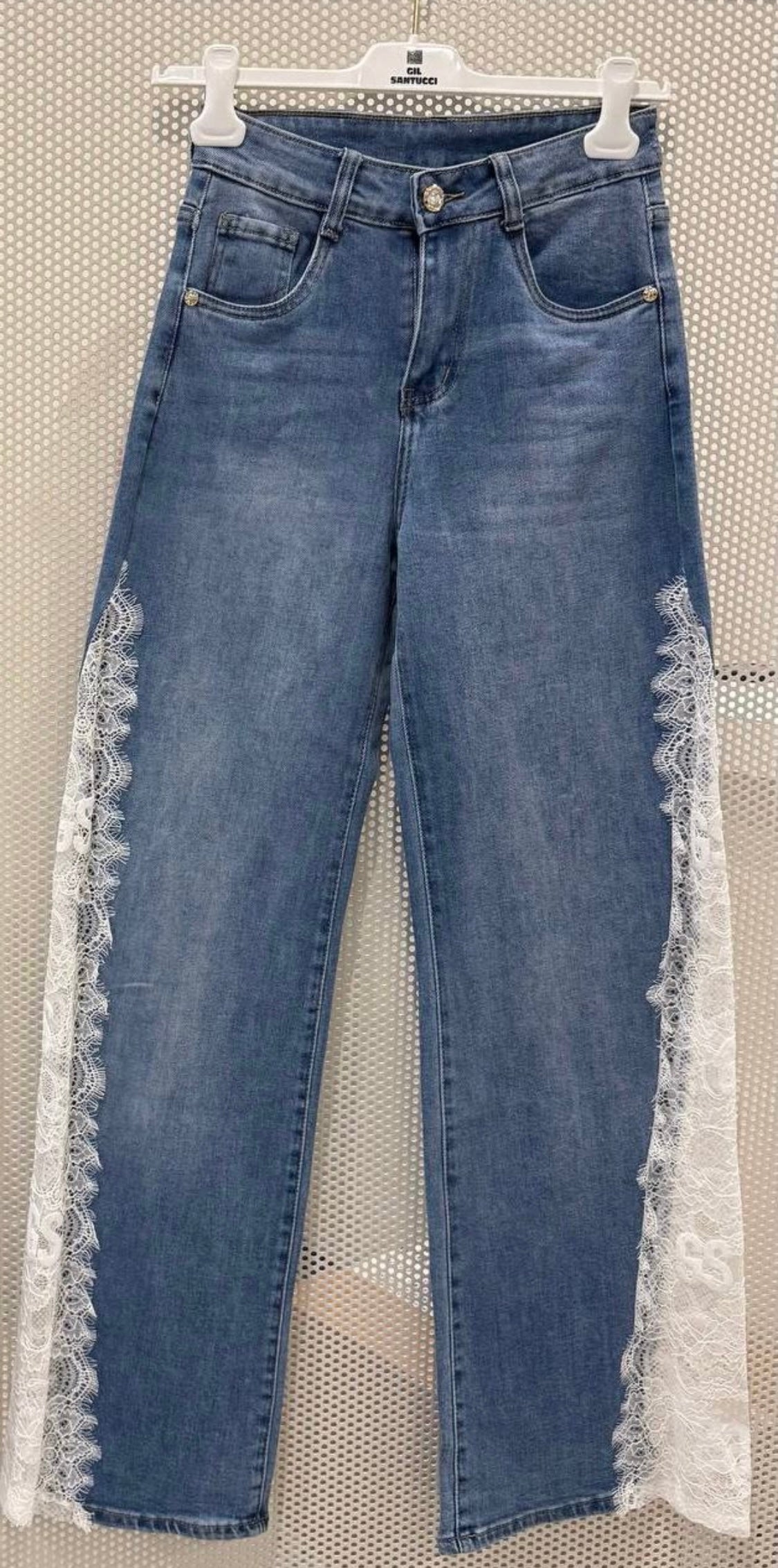 Jeans mit spitze