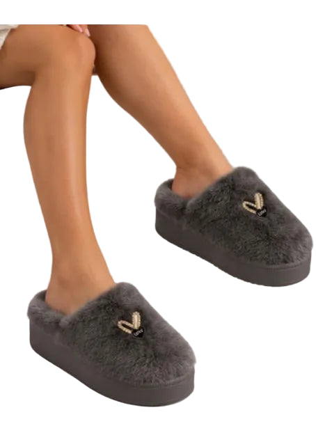 Kuschel-Pantoffeln in Teddy-Optik