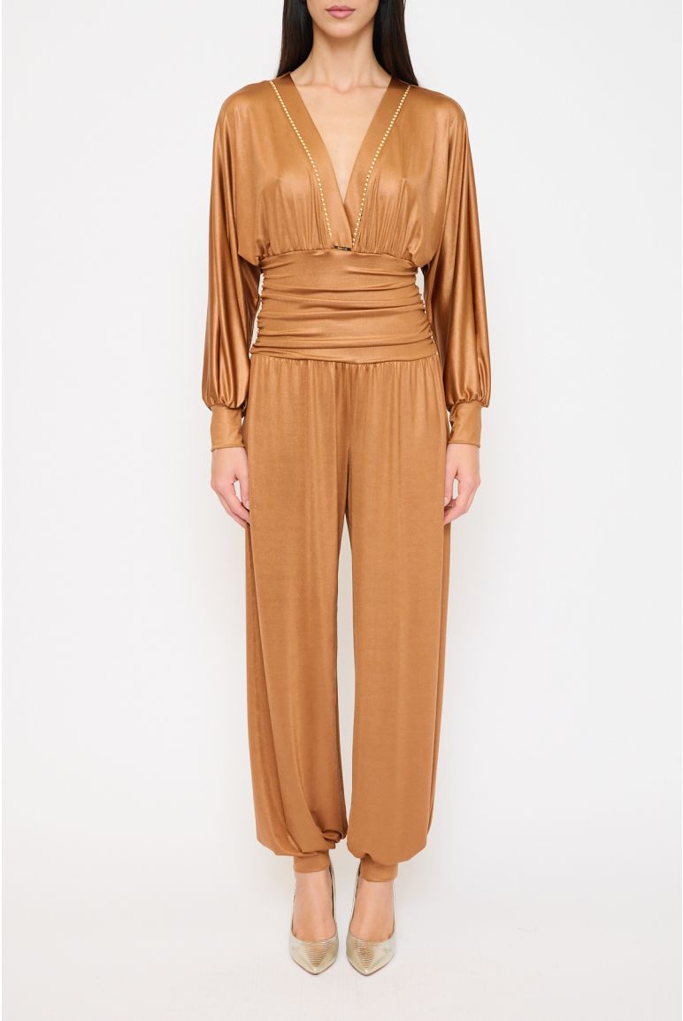 Gil Santucci Overall