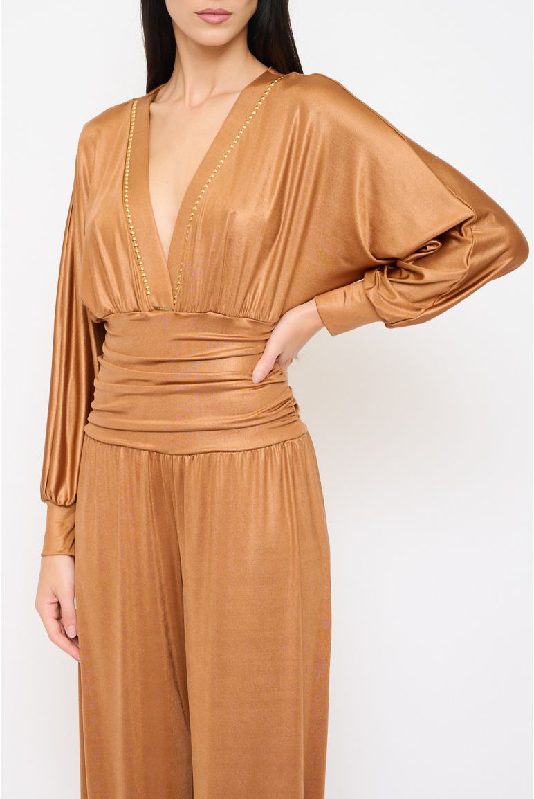 Gil Santucci Overall