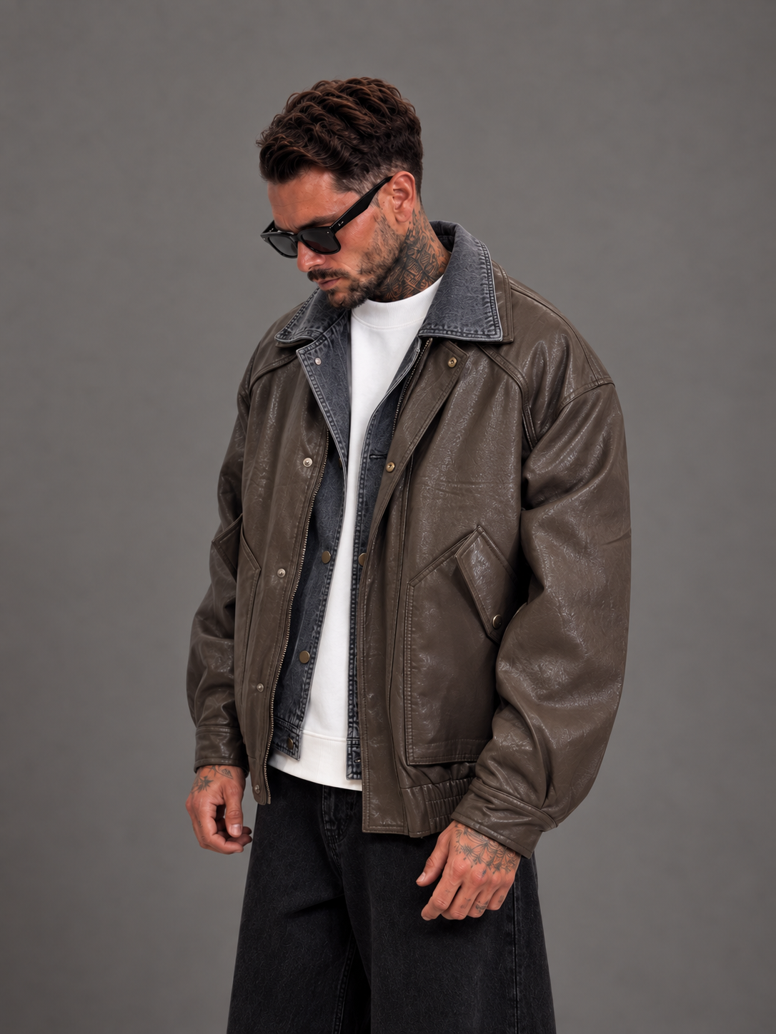 Oversize Jacke in Lederoptik mit Denim-Layering