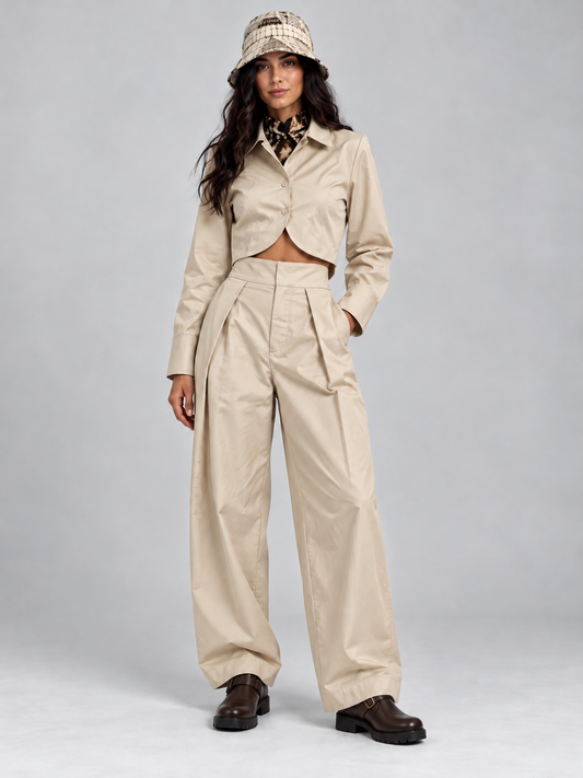Zweiteiler mit Cropped Hemd und weiter Hose