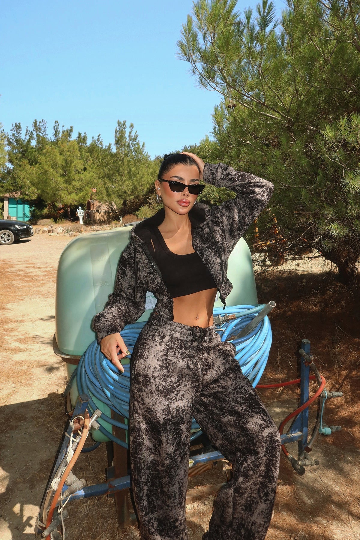 Printed Athletic Set With Zip-up Hoodie And Wide-leg Pants