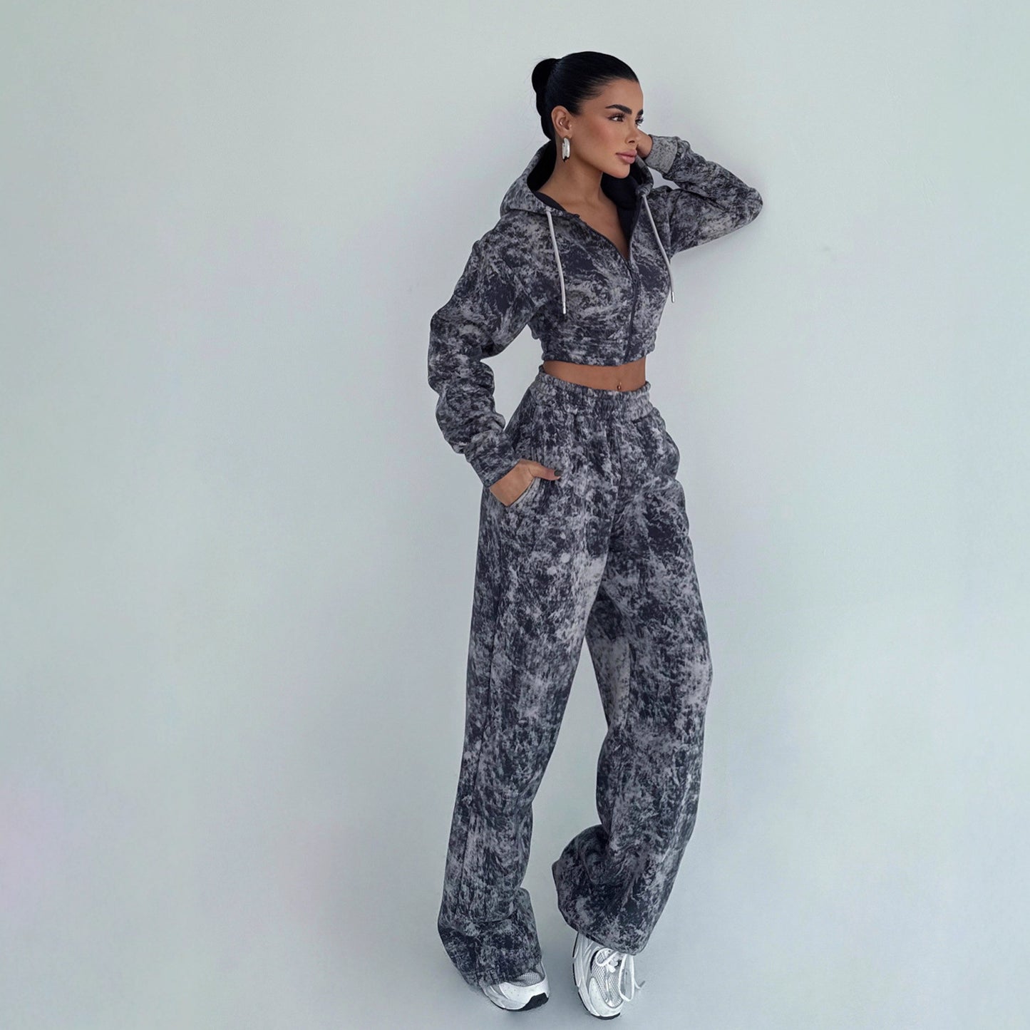 Printed Athletic Set With Zip-up Hoodie And Wide-leg Pants